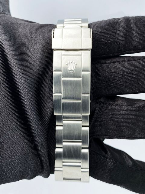 Rolex Submariner 14060M Image 6